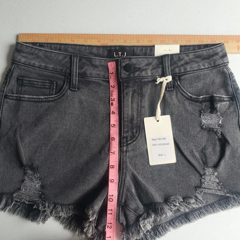 Letter to Juliet Distressed Jean Shorts Womens L Black‎ Acid Wash Grunge Y2K New